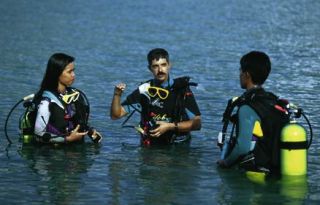 Potápěči na Filipínách